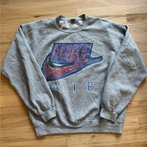 “nike” crew neck sweatshirt